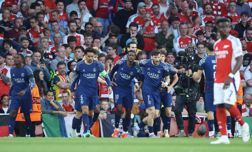 广厦逆转胜利展现韧性