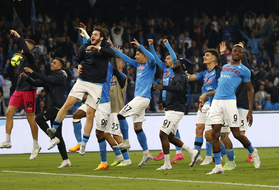 法尔克：于帕优先考虑与拜仁续约，也会考虑巴黎和皇马