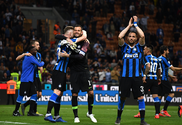 阿诺德：我对受伤感到非常沮丧，皇马球迷们2026年见