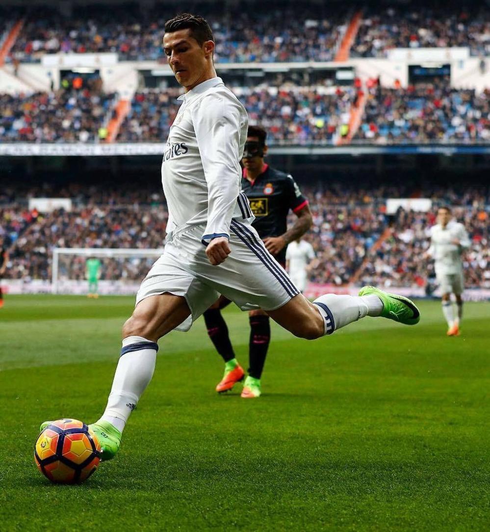 罗马诺：有关谁是GOAT的讨论很有趣，但在那不勒斯马拉多纳是神