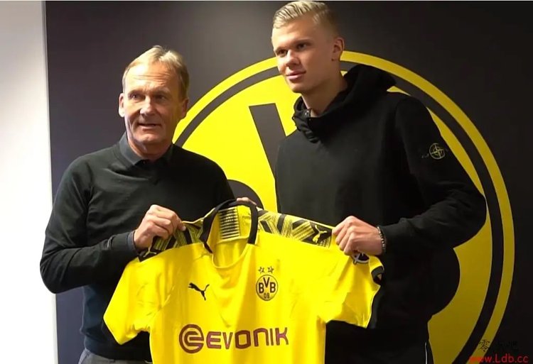 斯拉维亚队长：我看不出道曼只有15岁，会继续关注他的成长