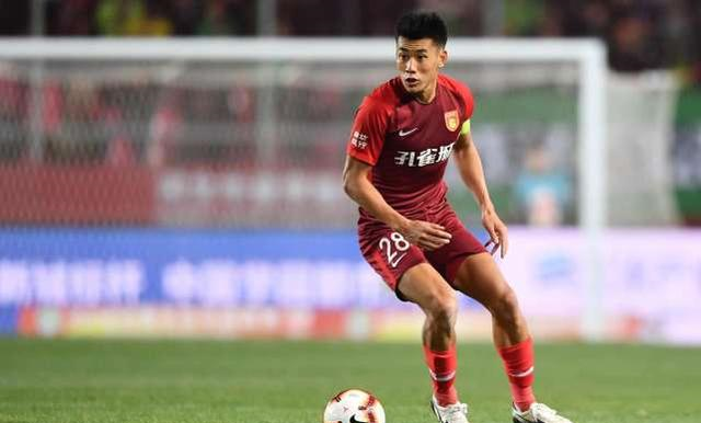 官方：法国国家队补招尤文图斯中场凯夫伦-图拉姆