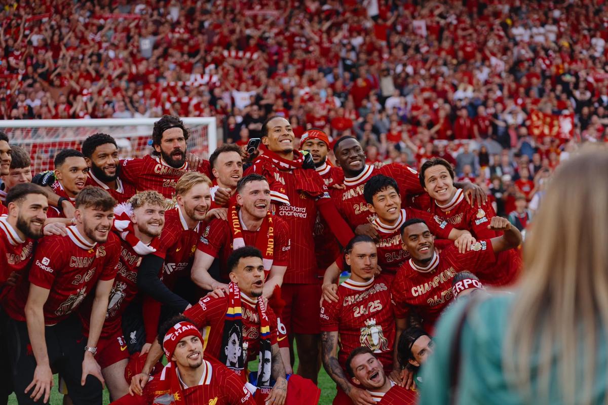 高票当选！孙兴慜世界波连续三年获得韩国足协年度最佳进球（孙兴慜世界波三连庄：高票斩获韩国足协年度最佳进球）