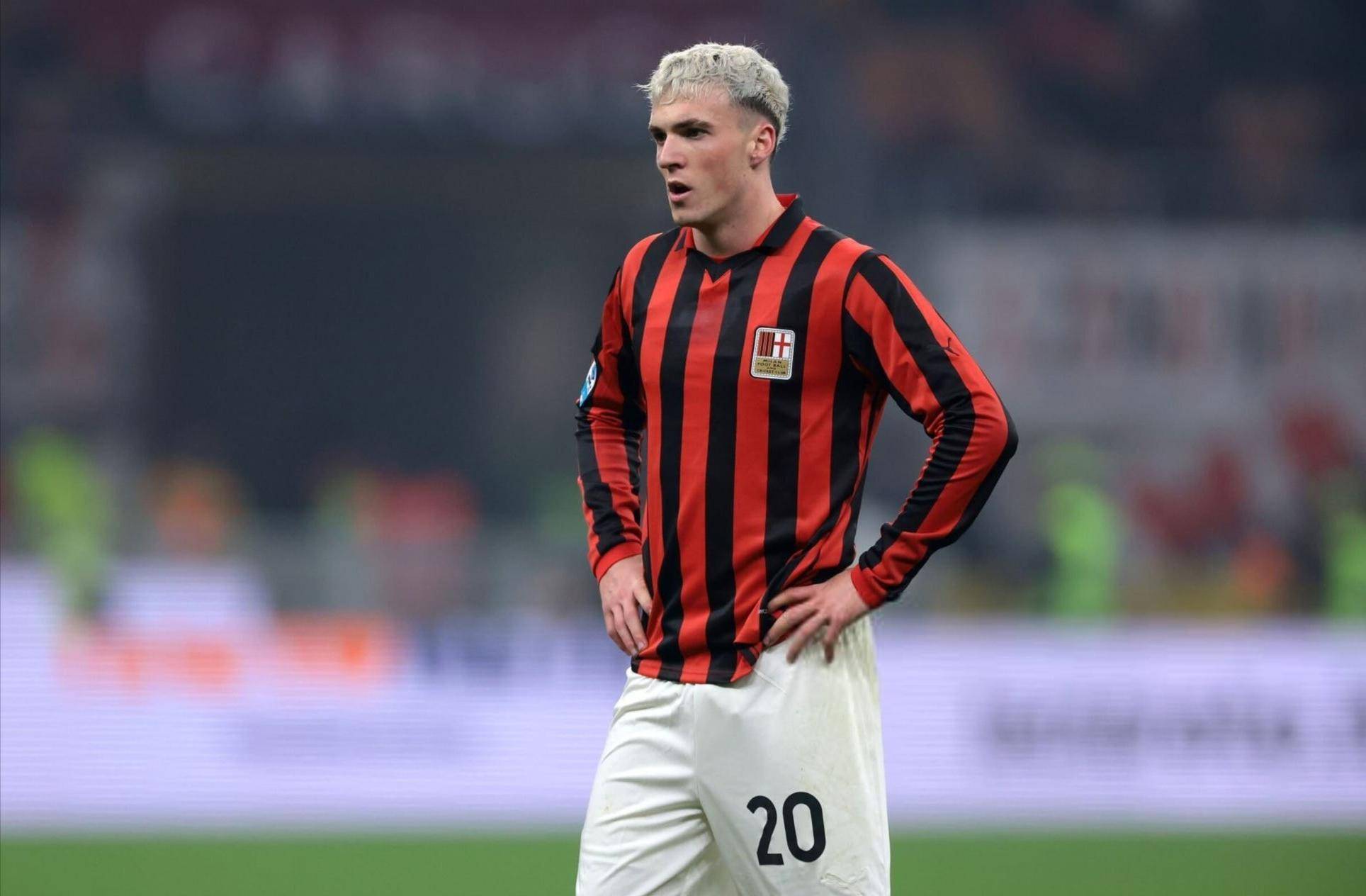 吉拉西多特生涯欧冠已打入15球，队史仅次于罗伊斯和莱万