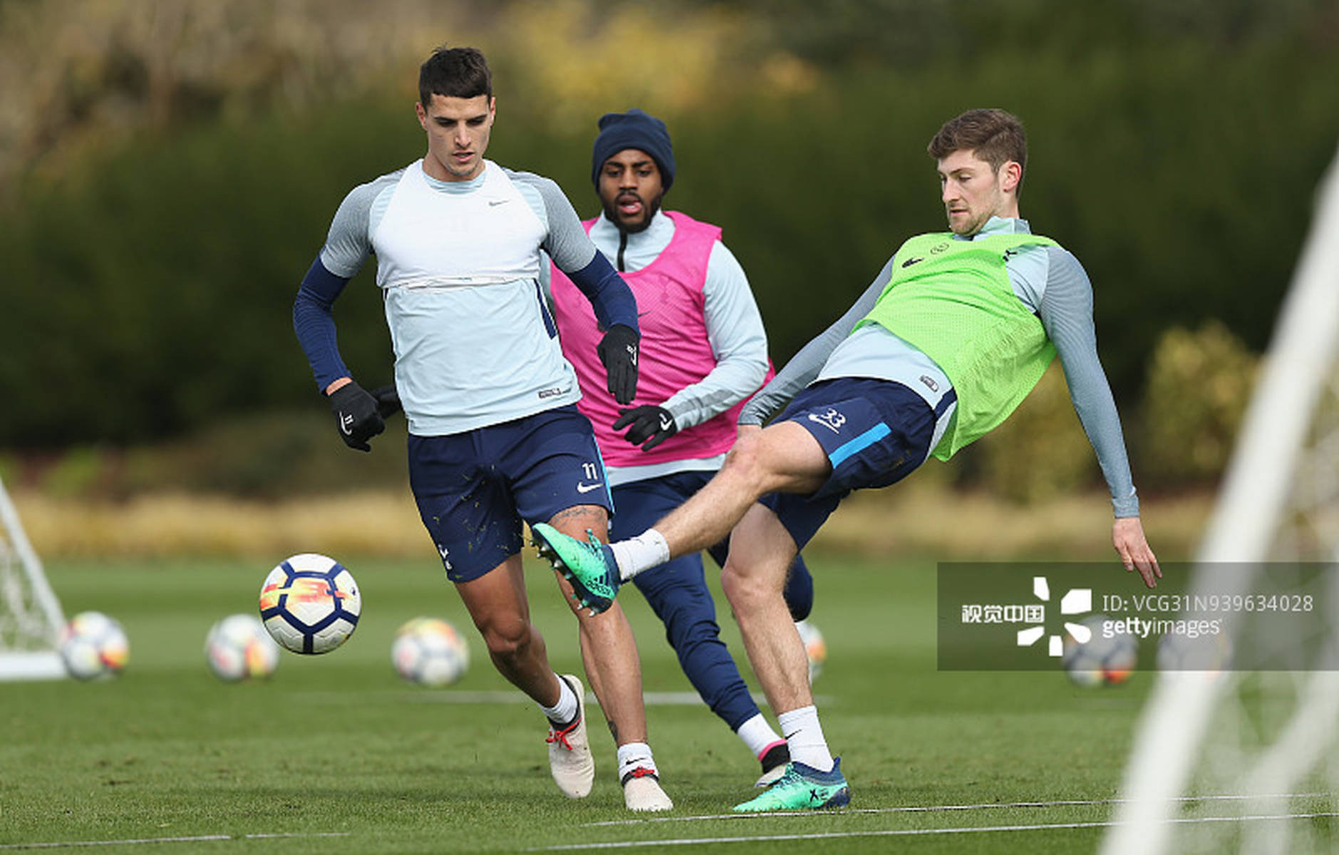 马德兴：邵佳一教练组土洋结合更受青睐，他的海外人脉有帮助