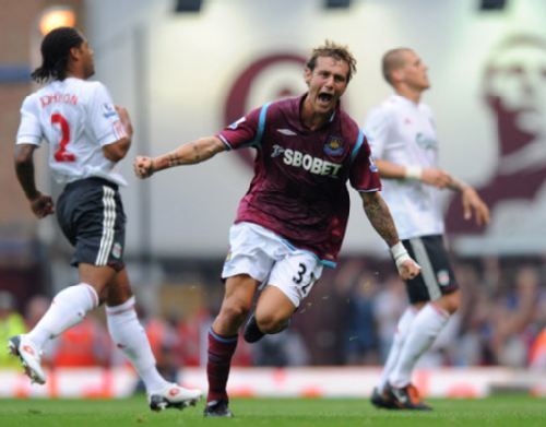 科曼：感谢拜仁邀请我回来，很荣幸与大家分享那些美好时光