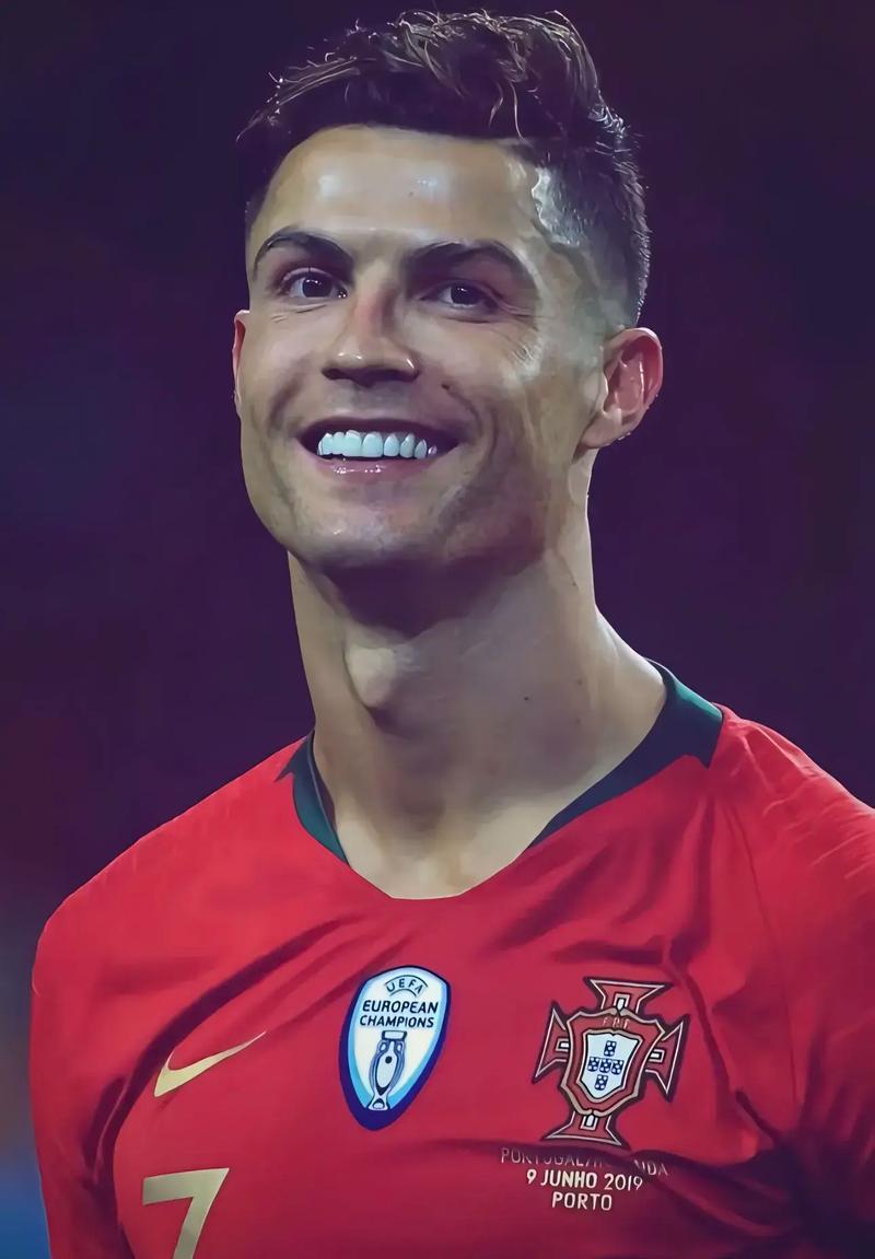 半场战报：科隆0-0柏林联合（半场比分：科隆与柏林联合互交白卷）