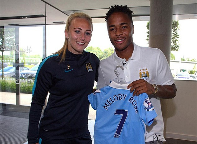 174次扑救，库尔图瓦是2025年五大联赛扑救次数最多的门将（库尔图瓦以174次扑救领跑2025五大联赛门将扑救榜）