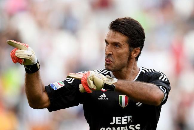 阿诺德或伤缺两个月！皇马赛程：12月欧冠战曼城，明年1月西超杯（阿诺德恐休战两月！皇马赛程：12月欧冠对阵曼城，明年1月征战西超杯）